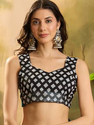 Women's teal linen printed saree with unstitched blouse piece 4