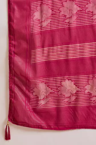 Women's rani chiffon foil print saree with unstitched blouse piece