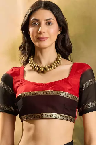 Women's red chiffon foil print saree with unstitched blouse piece