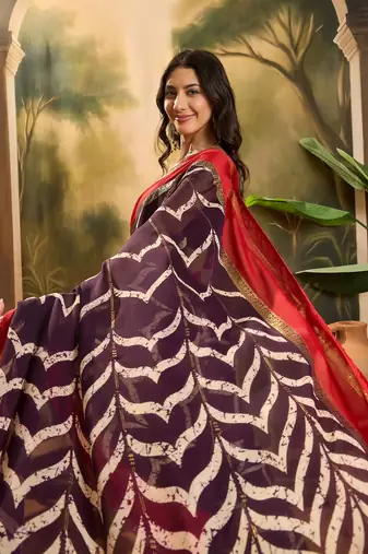 Women's wine chiffon foil print saree with unstitched blouse piece