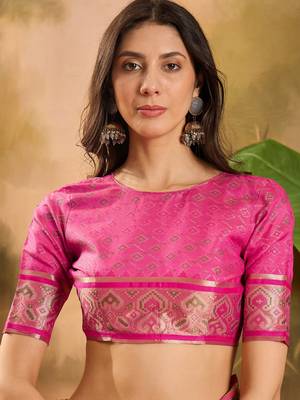 Women's beige organza zari woven saree with unstitched blouse piece 4