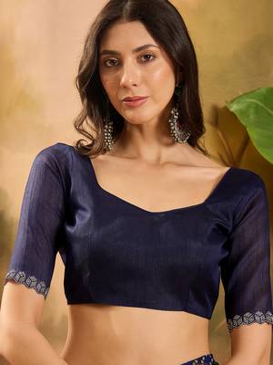 Women's blue georgette bandhni saree with unstitched blouse piece 4