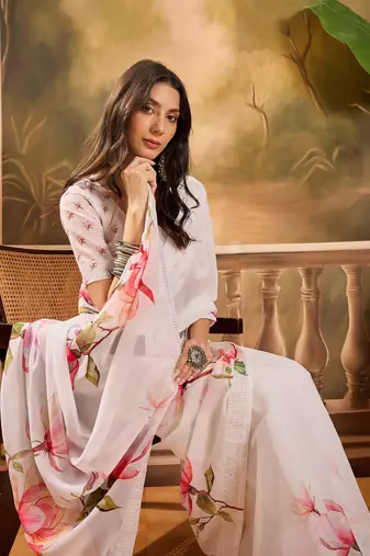 Women's white georgette printed saree with unstitched blouse piece