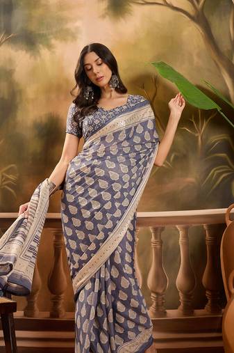 Women's grey chiffon foil print saree with unstitched blouse piece
