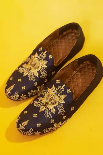Blue embroidered silk loafers