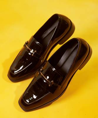 Patent leather black loafer 2