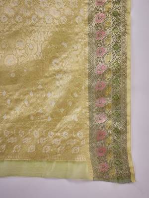 Women's pista silk blend rangkat bandhani work saree with unstitched blouse piece 5