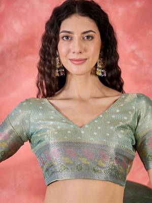 Women's sky blue silk blend rangkat bandhani work saree with unstitched blouse piece 4