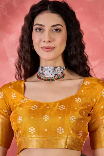 Women's rani silk blend bandhani work saree with unstitched blouse piece