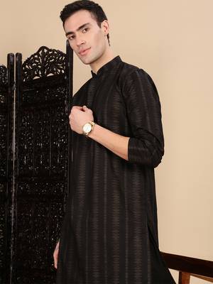 Black cotton textured kurta for mens 2