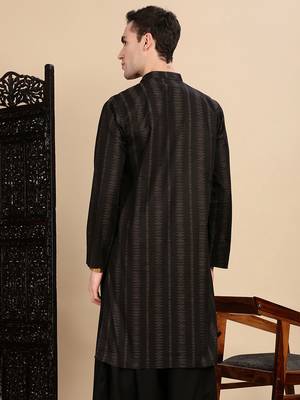 Black cotton textured kurta for mens 4