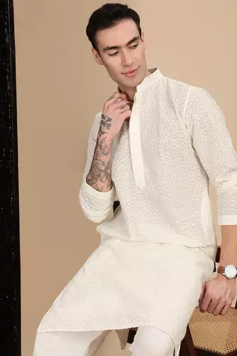 Off white cotton chikankari kurta for mens