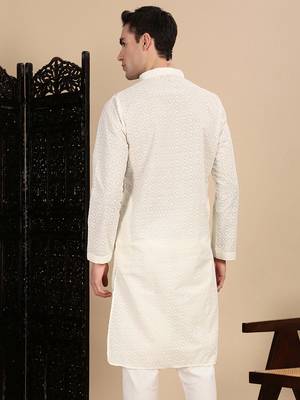 Off white cotton chikankari kurta for mens 4