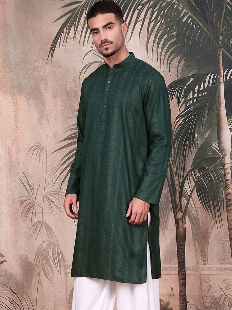 Deep green cotton textured kurta for mens