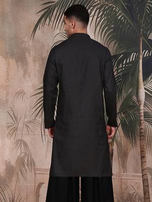 Black cotton textured kurta for mens 4
