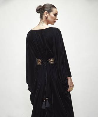 black plain velvet kaftaan 5