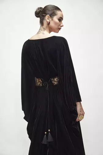 black plain velvet kaftaan