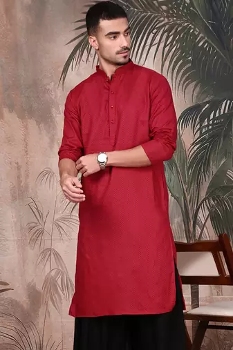 Maroon cotton textured kurta for mens