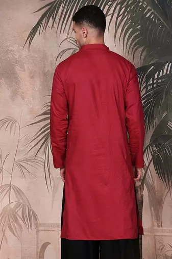 Maroon cotton textured kurta for mens