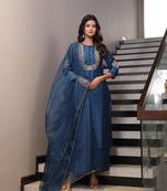 Blue embroidered kurta set with duptta