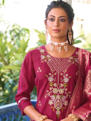 Pink embroidered viscose silk salwar suit 3