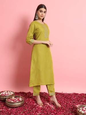 Green embroidered cotton silk blend salwar suit 3