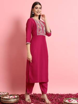 Pink embroidered silk blend salwar suit 2