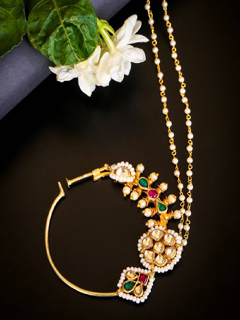 Classic kundan nath with pearl outline