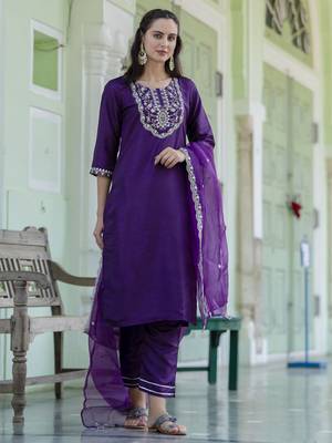 Purple embroidered silk blend salwar suit 3