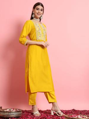 Yellow embroidered silk blend salwar suit 3