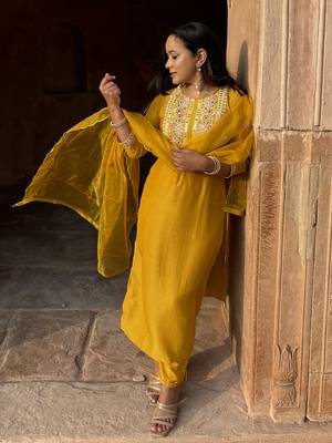 Yellow embroidered silk blend salwar suit 1