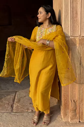 Yellow embroidered silk blend salwar suit