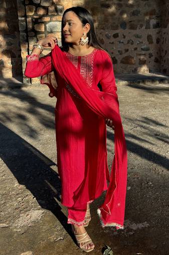 Pink embroidered silk blend salwar suit