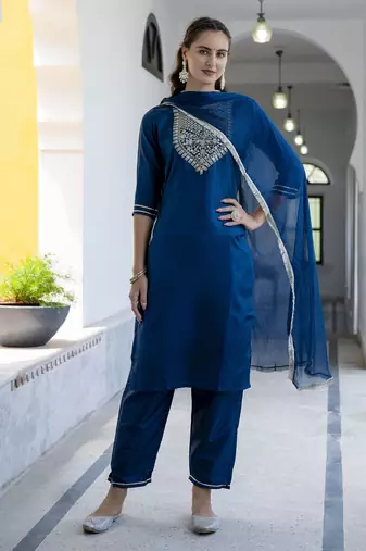 Blue embroidered silk blend salwar suit