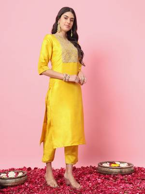 Yellow embroidered silk blend salwar suit 3