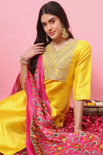 Yellow embroidered silk blend salwar suit