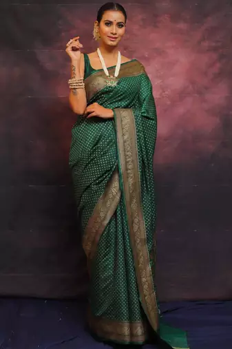 Kayralable launch new bottle green zari woven lichi silk traditional saree with rich pallu  with blouse