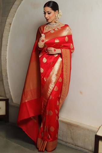 Kayralable launch new red zari woven lichi silk traditional banarasi style saree with rich pallu and blouse piece