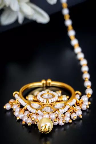 Royal pearl & kundan bridal nath