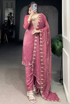 Gleaming Pink Organza Thread Embroidered Festival Wear Straight Suit 3