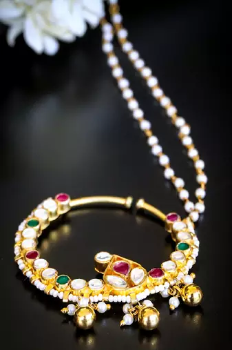 Royal kundan nath with pearl chain