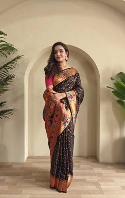 Black paithani design saree with contrast weaving pallu and blouse 3