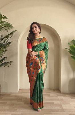 Green paithani design saree with contrast weaving pallu and blouse 3