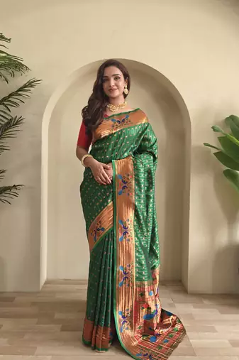 Green paithani design saree with contrast weaving pallu and blouse