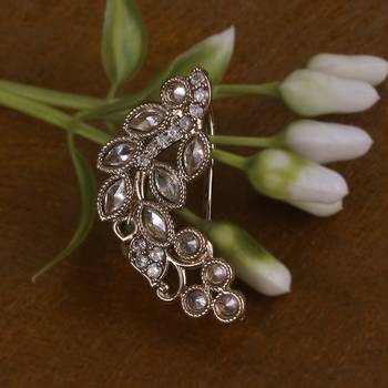 Traditional leaf shape gold plated nosepin(nathiya) for women 1