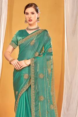 green two tone silk blend saree 4