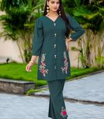 Women Silk Kurta With Trouser 