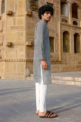 Black cotton full sleeve kurta for mens 3