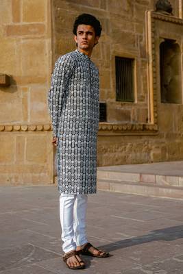 Black cotton woven full sleeve kurta for mens 2