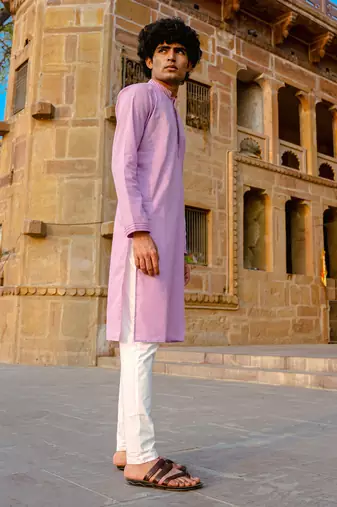 Lavender embroidered cotton full sleeve kurta for mens